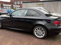 Gebraucht BMW 120 M Sport 177 PS (130 kW) 2009 Schwarz Kleinwagen