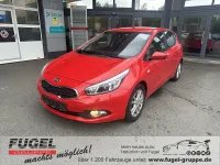 Używany Kia Ceed Edition 7 2014 Czerwony Hatchback