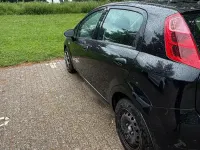Gebraucht Fiat Punto 77 PS (56 kW) 2008 Schwarz Kleinwagen