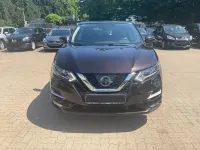 Gebraucht Nissan Qashqai N-Connecta 116 PS (85 kW) 2017 Schwarz SUV
