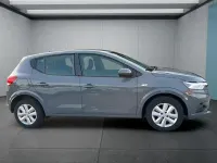 Gebraucht Dacia Sandero 91 PS (66 kW) 2023 Grau Kleinwagen
