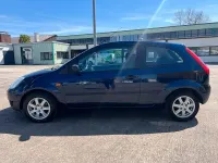 Gebraucht Ford Fiesta 60 PS (44 kW) 2004 Blau Kleinwagen