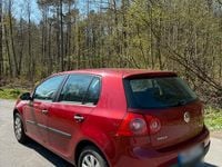 Gebraucht VW Golf V 115 PS (84 kW) 2004 Andere farben Kleinwagen