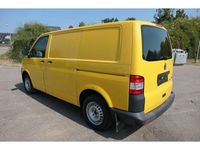 Gebraucht VW T5 84 PS (61 kW) 2013 Ginstergelb r1032 Van