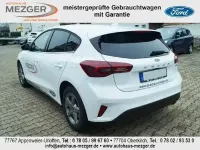 Używany Ford Focus Titanium 125 KM (91 kW) 2022 Biały Sedan/Limuzyna