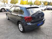 gebraucht VW Polo PoloHighline Navi/SHZ/15-Zoll/PDC/Front-Assist