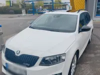 Gebraucht Skoda Octavia RS 184 PS (135 kW) 2016 Weiß Kleinwagen