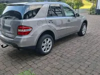 Gebraucht Mercedes ML350 273 PS (200 kW) 2006 Silber SUV