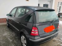 Gebraucht Mercedes A140 81 PS (59 kW) 2000 Schwarz Kleinwagen