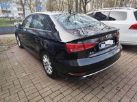 Gebraucht Audi A3 116 PS (85 kW) 2018 Schwarz Limousine