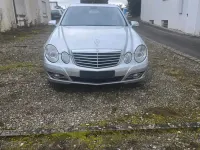 Gebraucht Mercedes E280 190 PS (139 kW) 2007 Silber Limousine