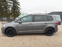 Gebraucht VW Touran Comfortline 150 PS (110 kW) 2015 Grau Van / Kleinbus