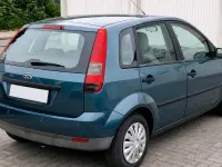 Usata Ford Fiesta 80 CV (58 kW) 2003 Andere farben Utilitaria