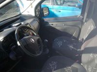 Gebraucht Fiat Qubo Active 73 PS (53 kW) 2012 Grau Van / Kleinbus