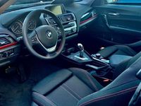 gebraucht BMW 118 118 i Aut. Sport Line