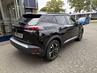 Gebraucht Peugeot e-2008 GT 100 kW (136 PS) 2022 Perla nera schwarz SUV