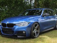 Gebraucht BMW 330 M Sport 252 PS (185 kW) 2017 Blau Kombi