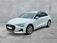 Usado Audi A3 Advanced 116 HP (85 kW) 2025 Branco Sedan