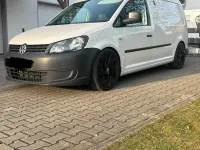Używany VW Caddy 105 KM (77 kW) 2013 Biały Minivan
