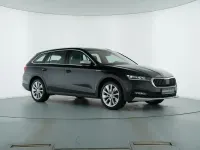 Gebraucht Skoda Octavia Scout 200 PS (147 kW) 2022 Schwarzmagic perleffekt Kombi