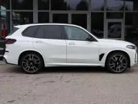 Gebraucht BMW X5 M Sport 530 PS (389 kW) 2023 Alpinweiss 3 SUV