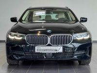 Gebraucht BMW 520 Sport Line 190 PS (139 kW) 2023 Schwarz Kombi