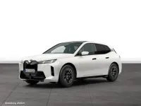 Gebraucht BMW iX 400 kW (544 PS) 2025 Mineralweiß metallic SUV