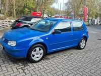 Gebraucht VW Golf 100 PS (73 kW) 1998 Blau Coupé