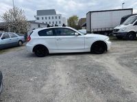 Gebraucht BMW 118 143 PS (105 kW) 2009 Alpinweiss iii Kleinwagen