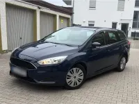 Usata Ford Focus 2017 Blu Station wagon