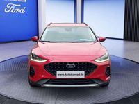 Gebraucht Ford Focus Active X 155 PS (114 kW) 2024 Fantasticrot metallic Kombi