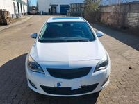 Gebraucht Opel Astra 180 PS (132 kW) 2012 Weiß Kombi