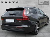Gebraucht Volvo V60 Core 163 PS (119 kW) 2024 Grau Kombi