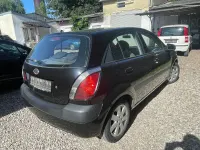 Gebraucht Kia Rio EX 97 PS (71 kW) 2007 Schwarz Limousine