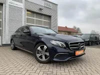 Gebraucht Mercedes E300 245 PS (180 kW) 2019 Blau Limousine