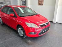 Gebraucht Ford Focus Titanium 101 PS (74 kW) 2011 Rot Limousine