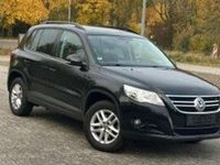 Gebraucht VW Tiguan Trendline 150 PS (110 kW) 2011 Schwarz SUV