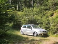 Brugt VW Polo 50 HK (36 kW) 2001 Sølv Hatchback