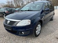 Gebraucht Dacia Logan MCV Lauréate 105 PS (77 kW) 2011 Blau Kombi