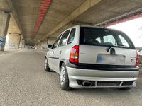 Second-hand Opel Corsa 65 CP (47 kW) 2000 Argintiu Hatchback