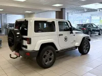 Used Jeep Wrangler 200 HP (147 kW) 2018 White SUV