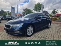 Gebraucht Skoda Octavia 150 PS (110 kW) 2023 Lavablau metallic Limousine