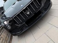 Gebraucht Maserati Levante 275 PS (202 kW) 2016 Schwarz SUV