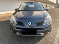 Gebraucht Renault Koleos 150 PS (110 kW) 2011 Grau SUV