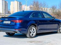 Gebraucht Audi A4 Sport 150 PS (110 kW) 2019 Blau Limousine