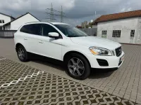 Używany Volvo XC60 Summum 215 KM (158 kW) 2012 Biały SUV
