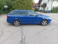 Gebraucht Skoda Octavia 2009 Blau Kombi