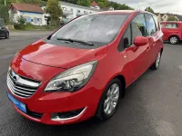 Gebraucht Opel Meriva Innovation 95 PS (69 kW) 2016 Magmarot Van / Kleinbus
