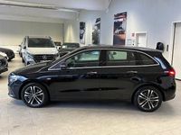 Gebraucht Mercedes E250 Progressive 163 PS (119 kW) 2025 Schwarz Limousine