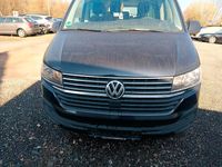 Gebraucht VW Caravelle 150 PS (110 kW) 2022 Schwarz Van / Kleinbus